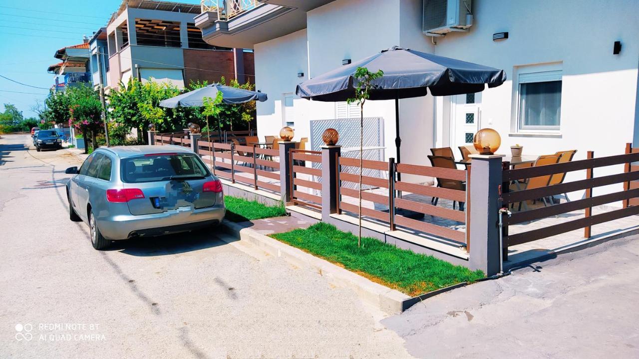 Filippou Luxury Apartments Флогіта Екстер'єр фото