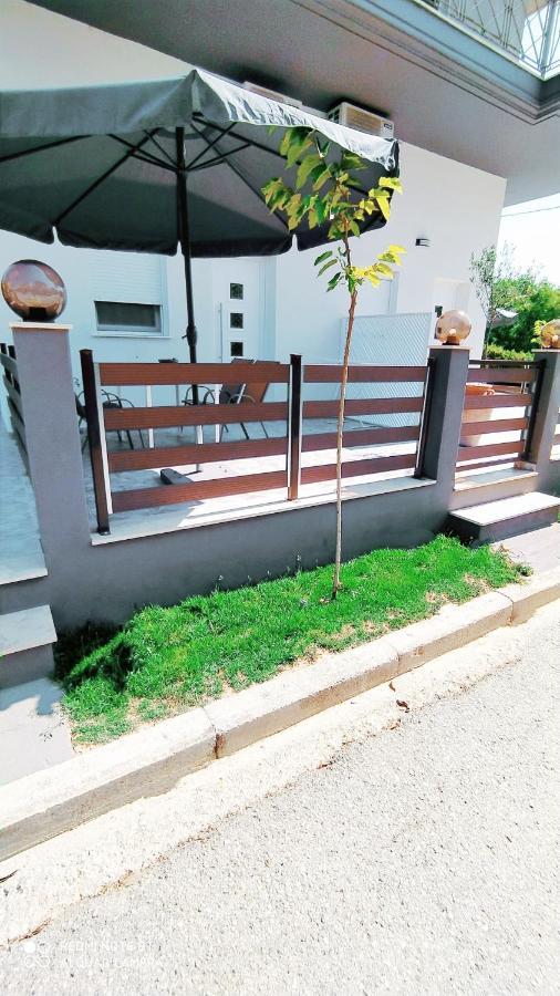 Filippou Luxury Apartments Флогіта Екстер'єр фото