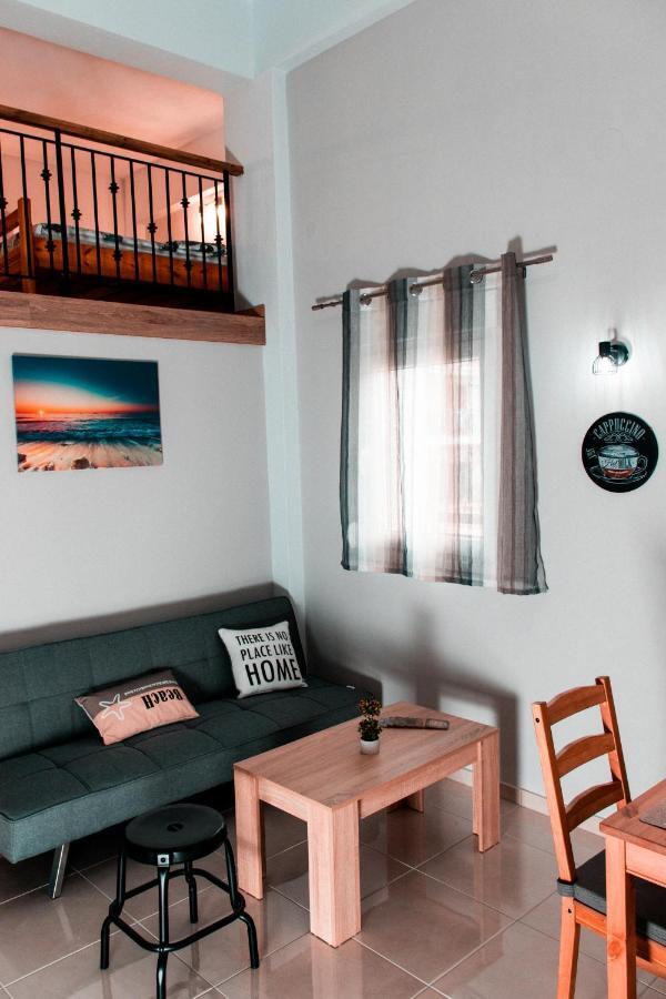 Filippou Luxury Apartments Флогіта Екстер'єр фото