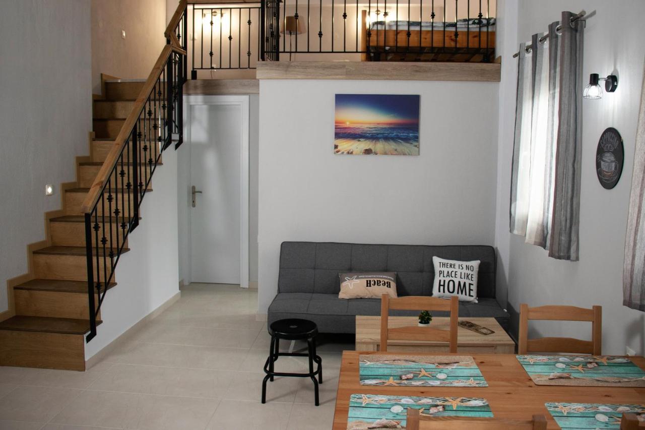 Filippou Luxury Apartments Флогіта Екстер'єр фото