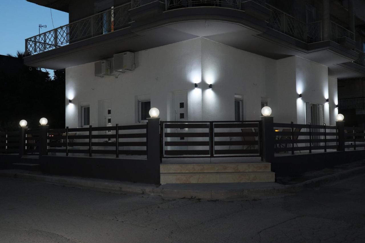 Filippou Luxury Apartments Флогіта Екстер'єр фото